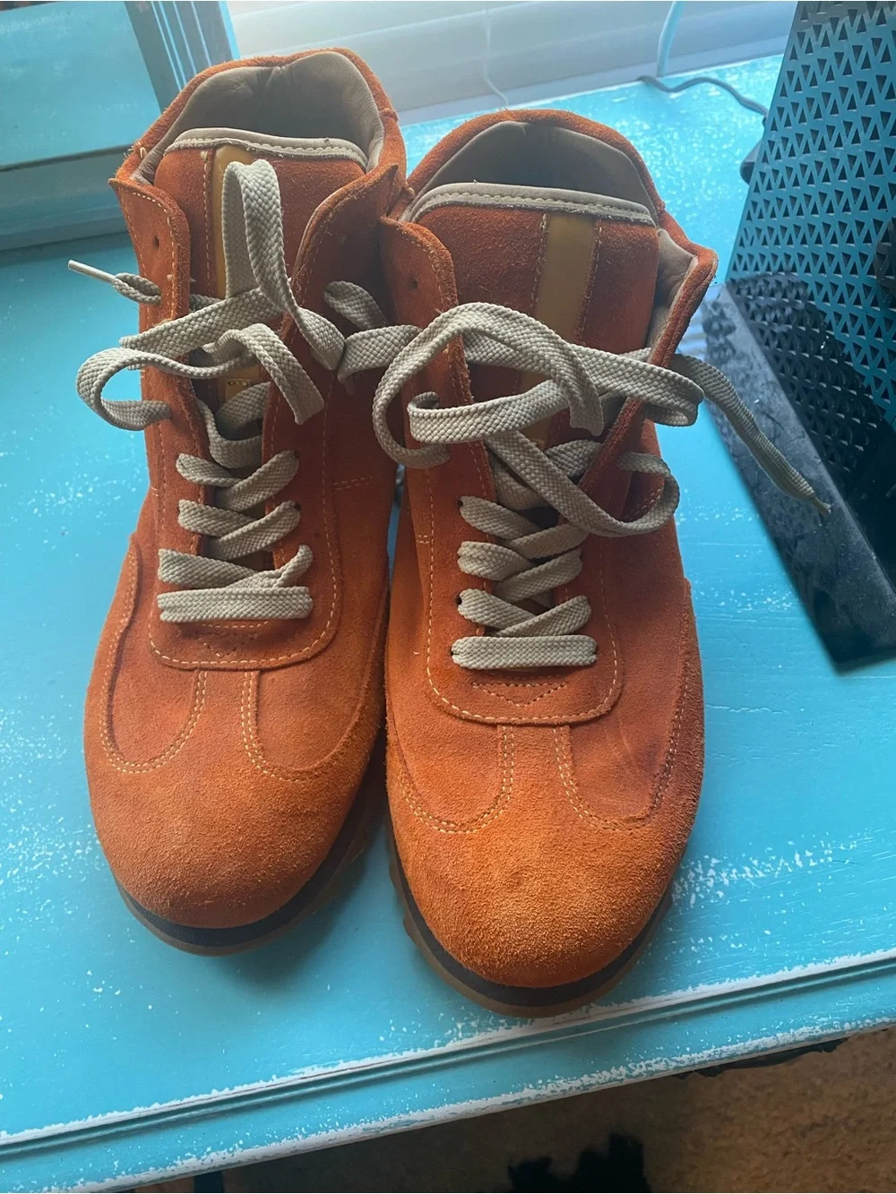 Dooney & Bourke Naranja Gamazua Rust Orange Suede boots with Cream Laces